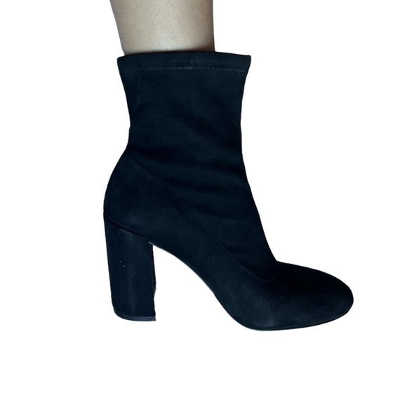 BCBGaeneration Lilianna Black stretch Suede Heeled Boots size 6.5 - Picture 1 of 8